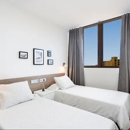 Aticos Cristianos Appartement