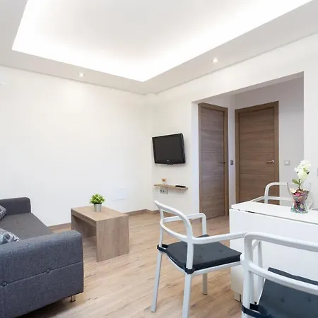 洛斯克里斯蒂亚诺斯阁楼公寓